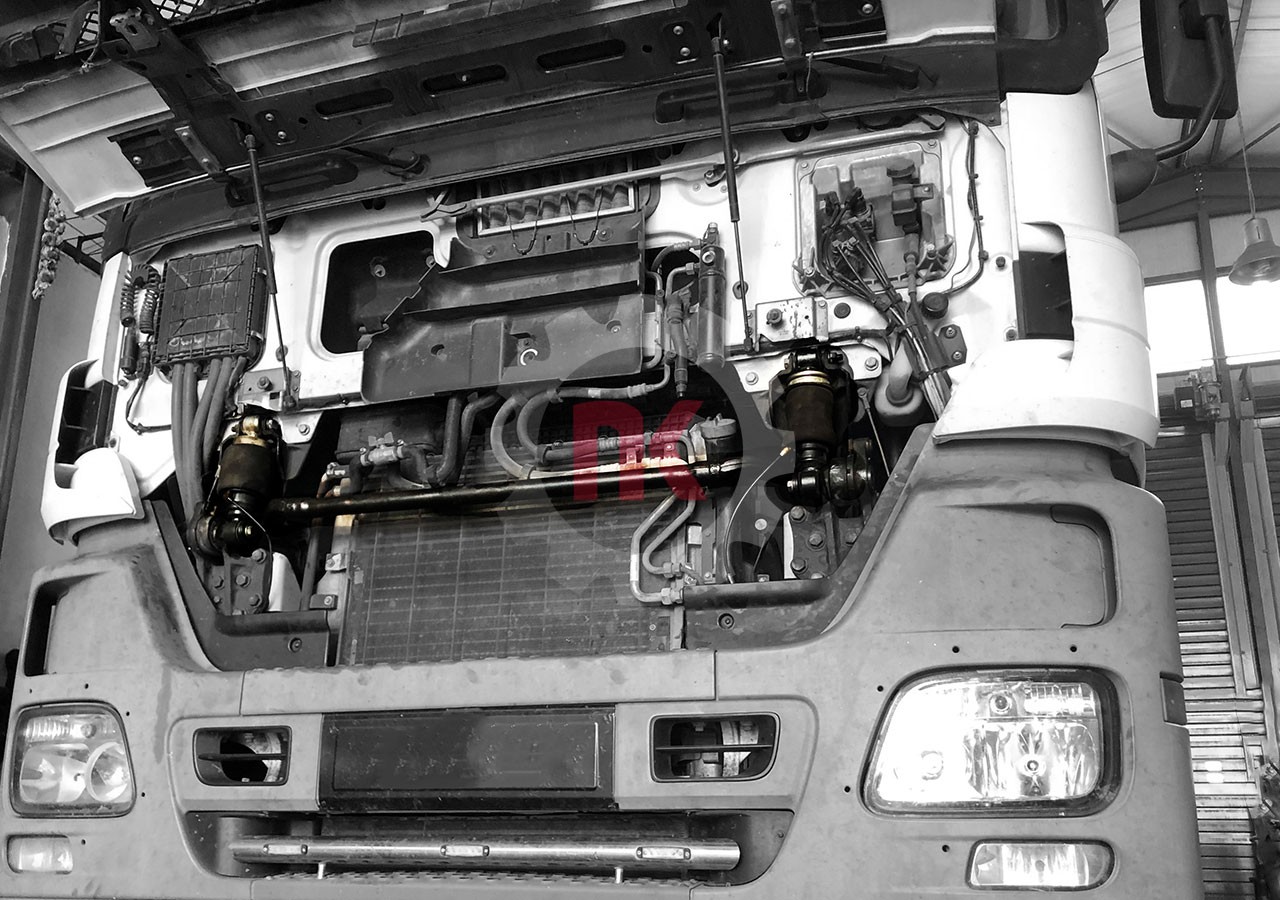 Επισκευή καμπίνας Actros